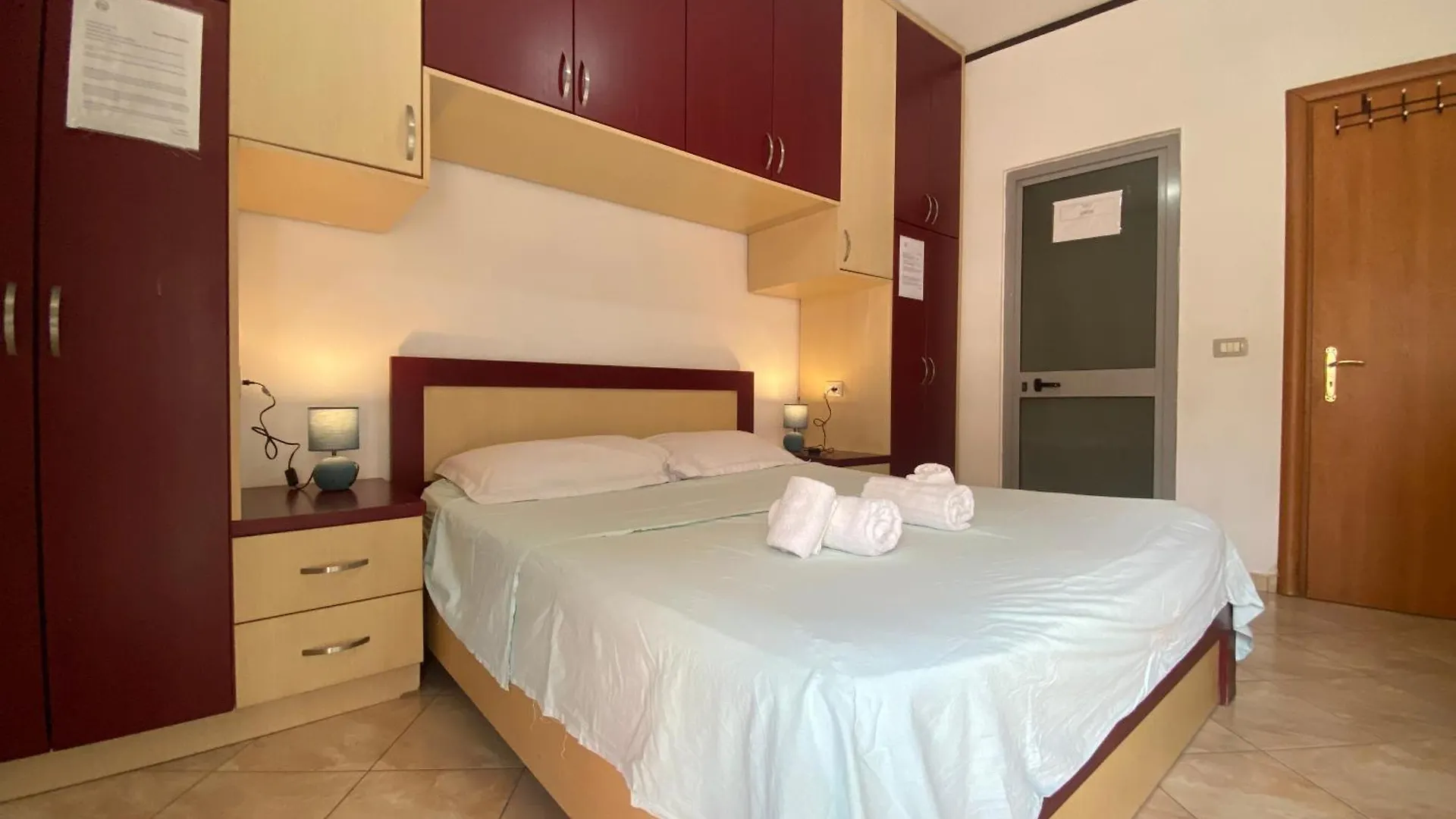 Home Sweet Home - Guest House Yzberishti Albanien