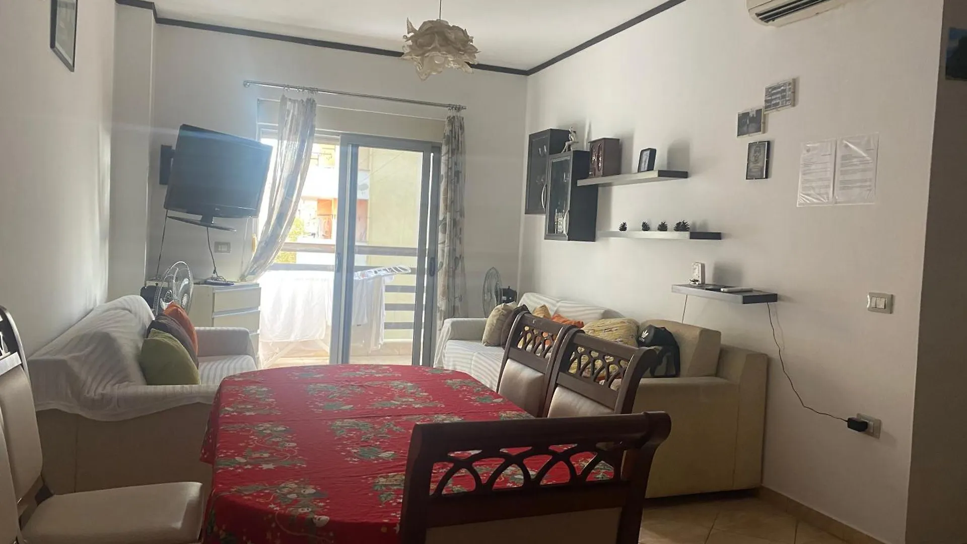 Home Sweet Home - Guest House Yzberishti 阿尔巴尼亚