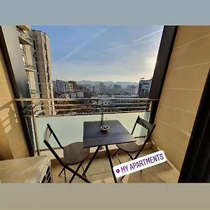cozy-apartment-at-center-of-tirana.hotels-in-tirana.com/